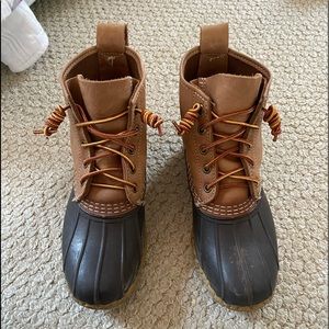 Gently worn duck boots